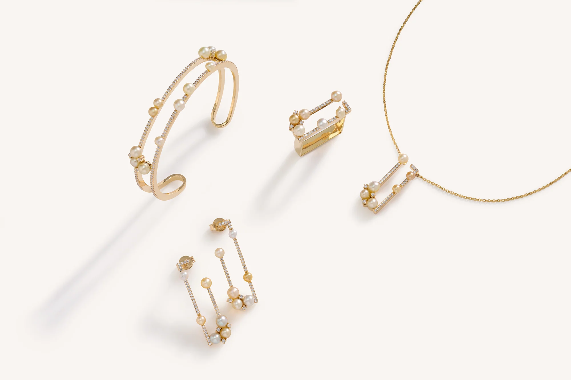 Multicolored Pearls Ring - Image 4